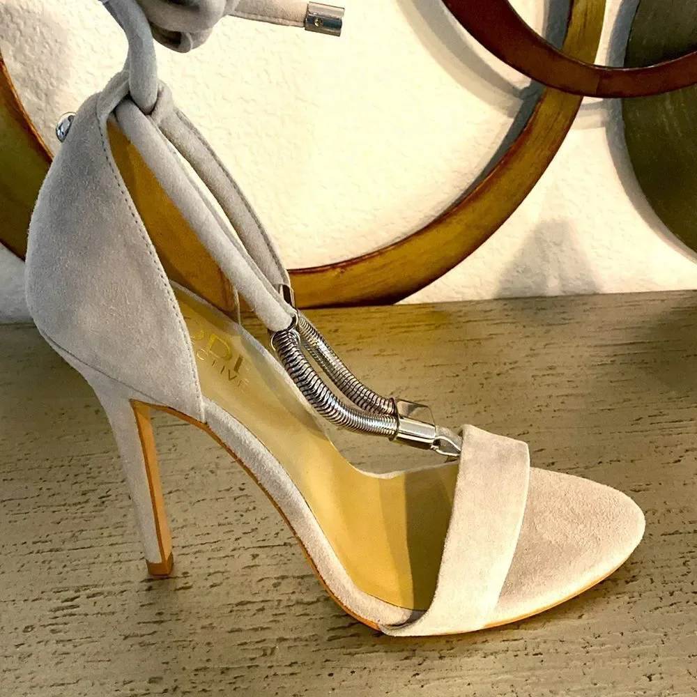 New MODE Collective Mink Sandals